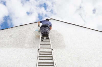 Peinture extérieure à Sainte-Sève — façades et ravalement